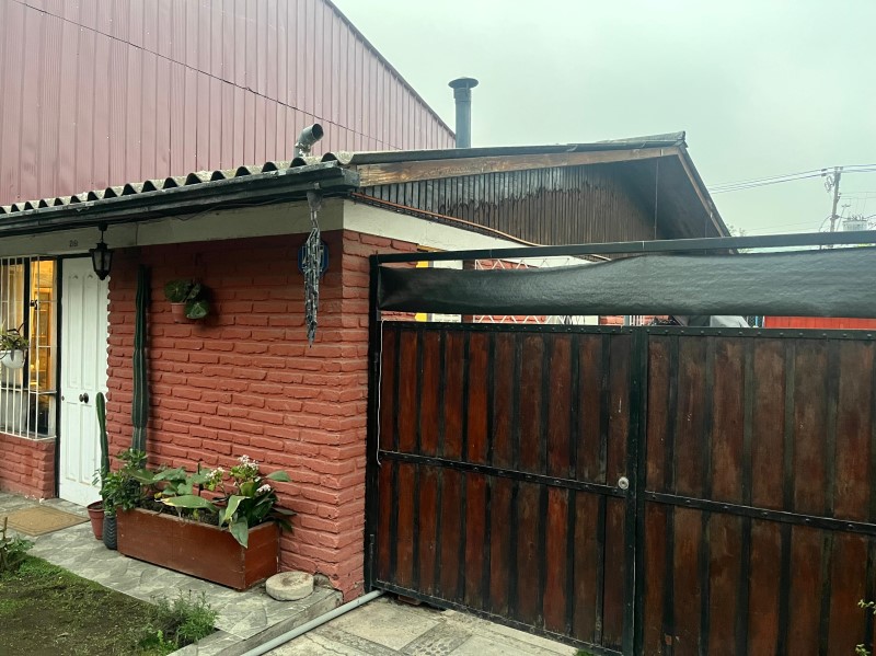 CASA EN VENTA HUECHURABA...                                                    